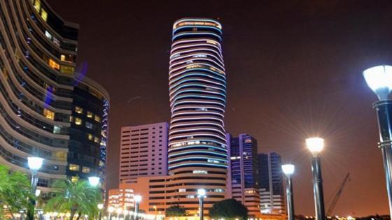 Riverfront I 1, Piso 4, Suite Vista Al Rio, Puerto Santa Ana, Guayaquil Exterior foto